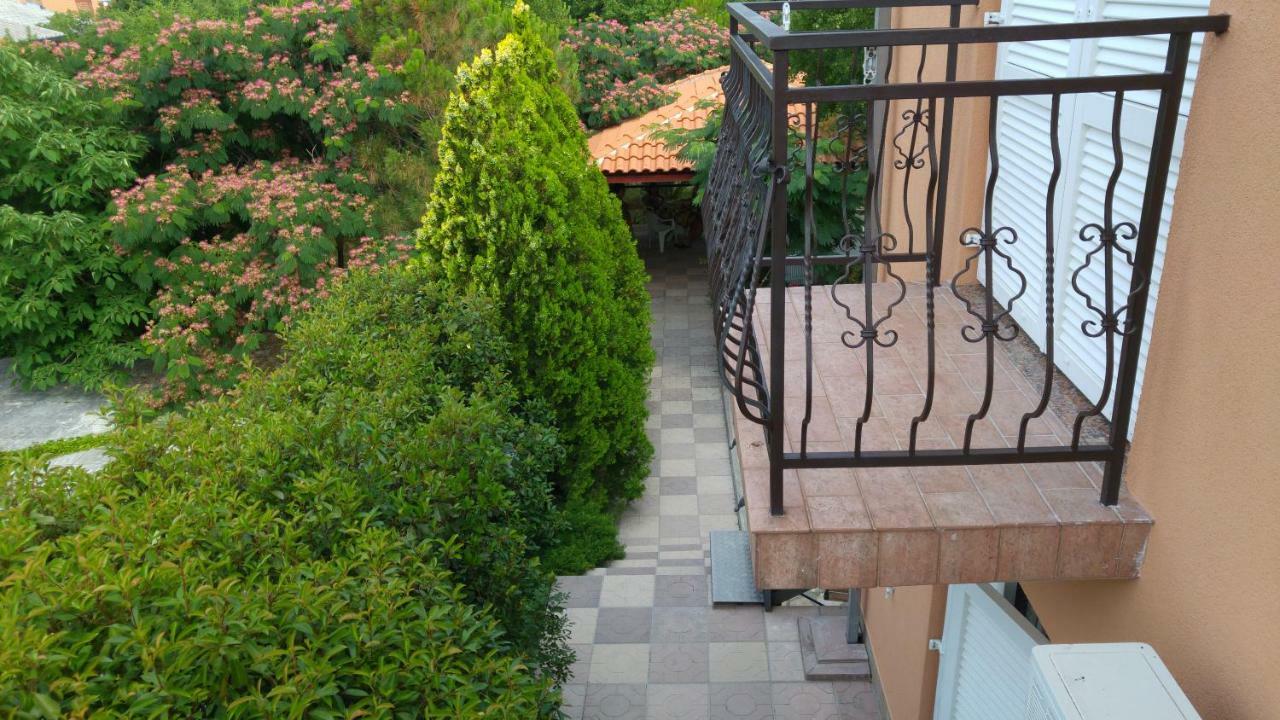 Apartments Eden Jadranovo Exterior photo